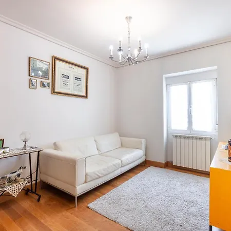 Apartment Aranzazu Vintage - Baskey San Sebastian